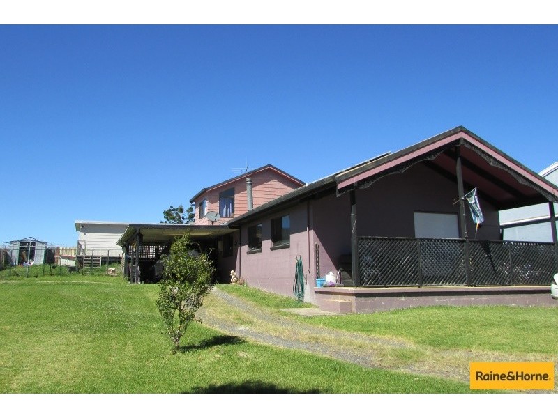 25 Church Street, Nana Glen NSW 2450