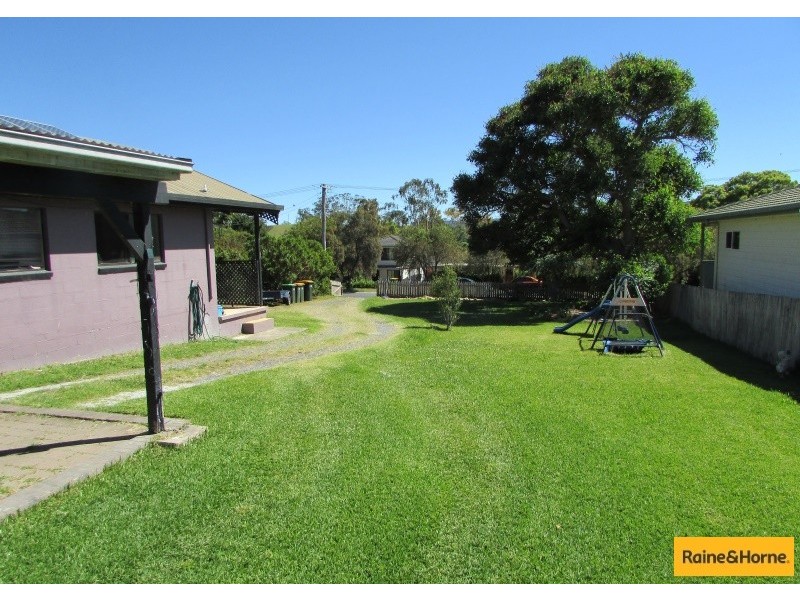25 Church Street, Nana Glen NSW 2450
