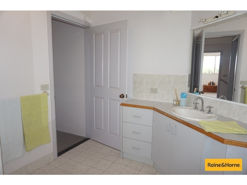 4/27 Clarence Crescent, Coffs Harbour NSW 2450