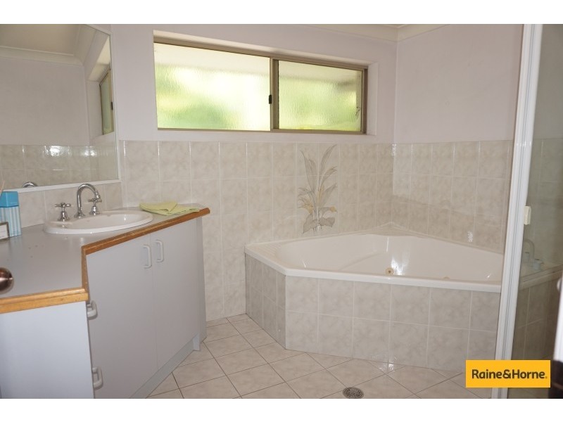 4/27 Clarence Crescent, Coffs Harbour NSW 2450