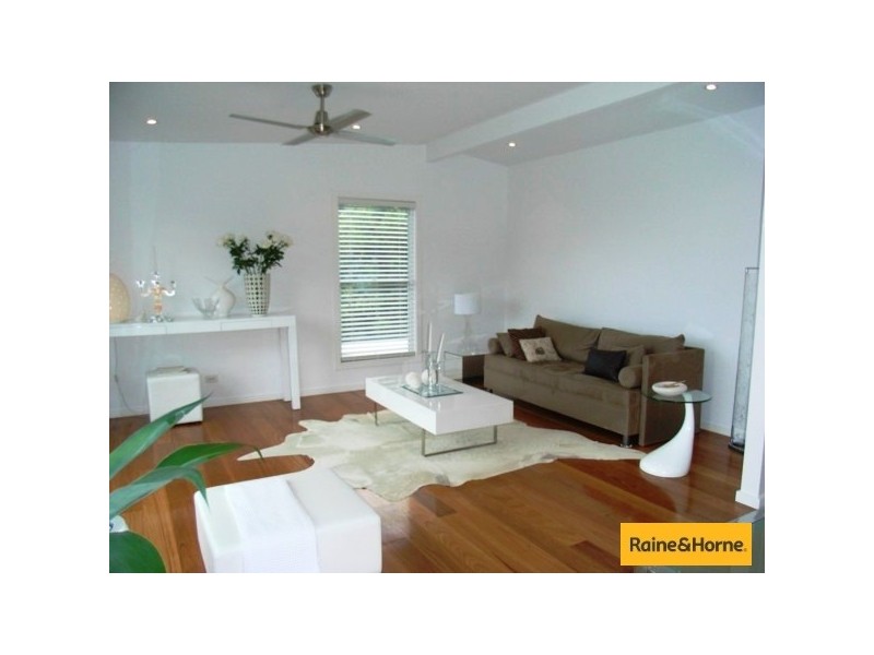 6A Emerald Avenue, Sapphire Beach NSW 2450