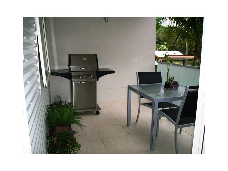 2/103-105 Ocean Parade, Coffs Harbour NSW 2450