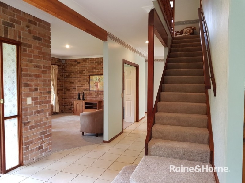 10 Pont Close, Emerald Beach NSW 2456
