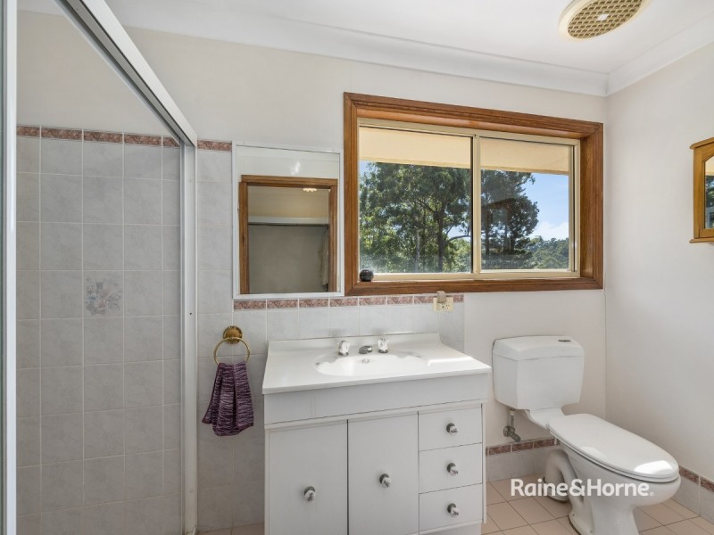 10 Pont Close, Emerald Beach NSW 2456