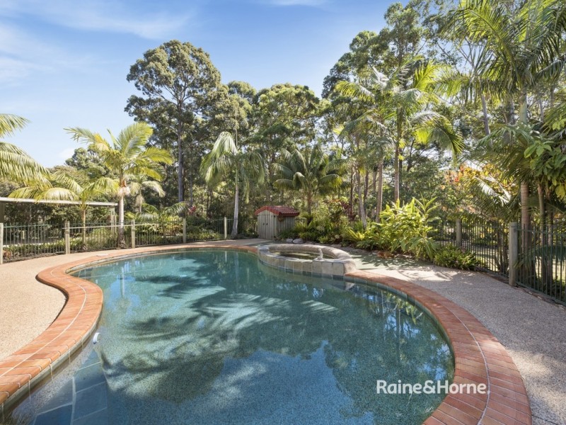 10 Pont Close, Emerald Beach NSW 2456