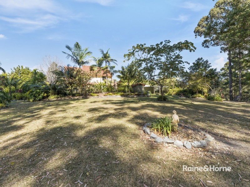 10 Pont Close, Emerald Beach NSW 2456