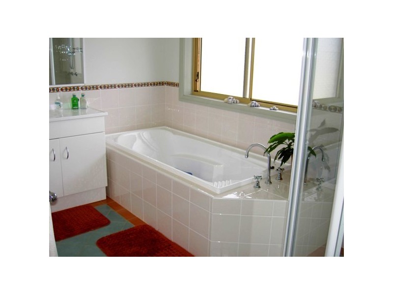 9 Celeste Place, Bonville NSW 2441