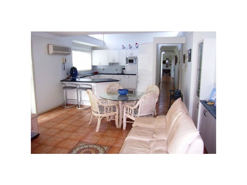 1 Celeste Place, Bonville NSW 2441