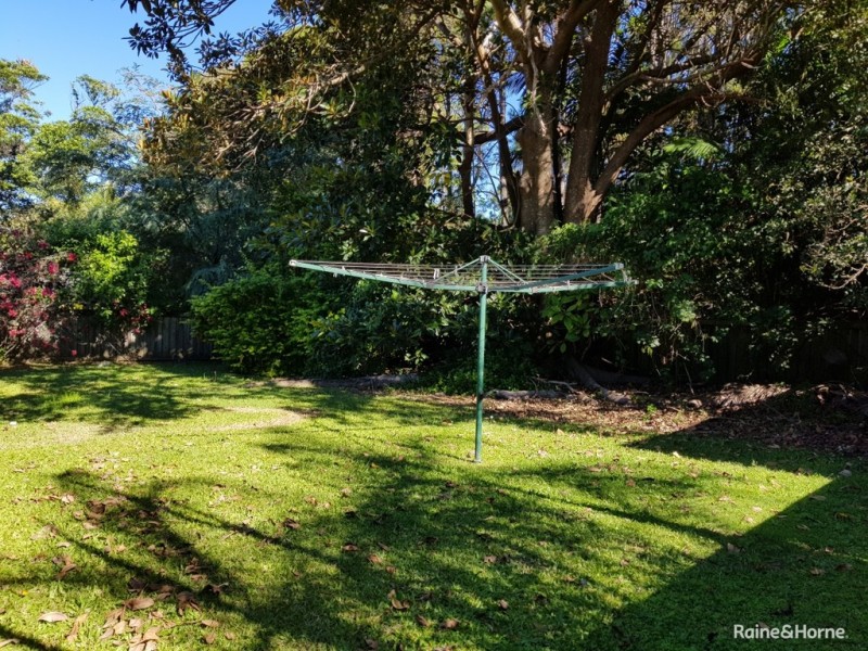 18 Warrawee Street, Sapphire Beach NSW 2450