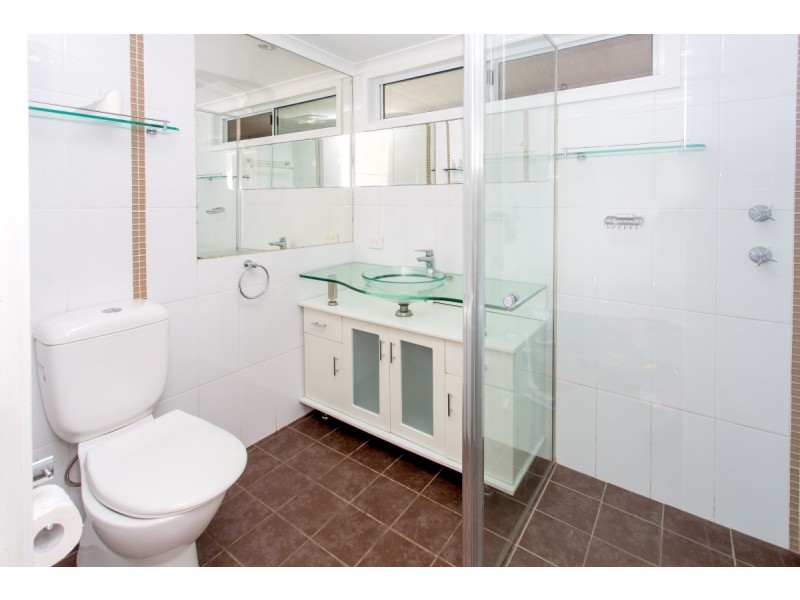 5 Reicks Close, Sapphire Beach NSW 2450