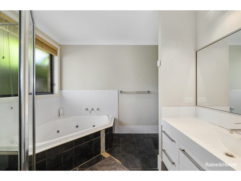 9 Mikinos Street, Coffs Harbour NSW 2450