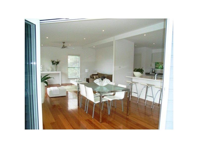 6a Emerald Avenue, Sapphire Beach NSW 2450