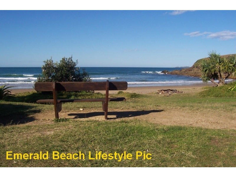 23 Fishermans Drive, Emerald Beach NSW 2456