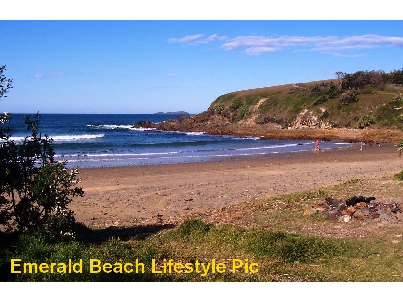 23 Fishermans Drive, Emerald Beach NSW 2456