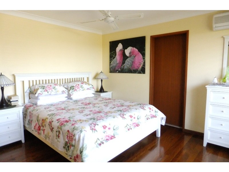 6 Hibiscus Avenue, Sapphire Beach NSW 2450