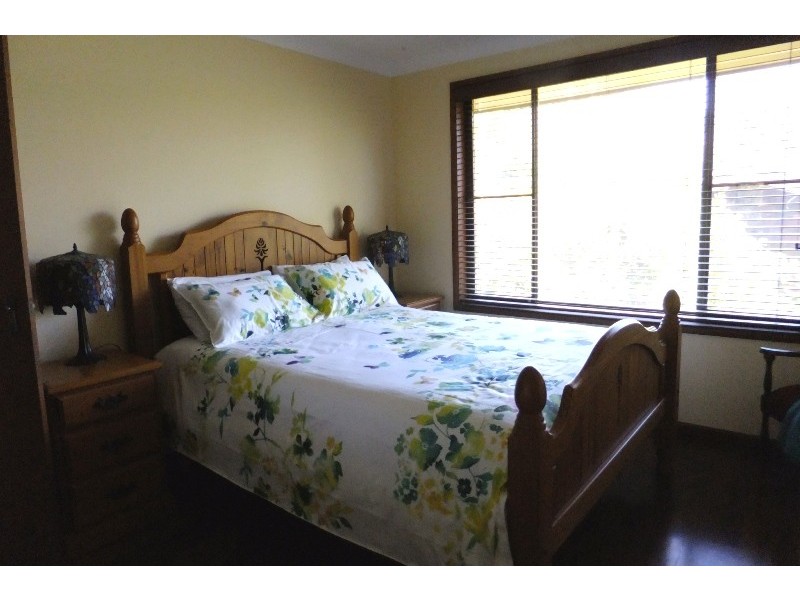 6 Hibiscus Avenue, Sapphire Beach NSW 2450