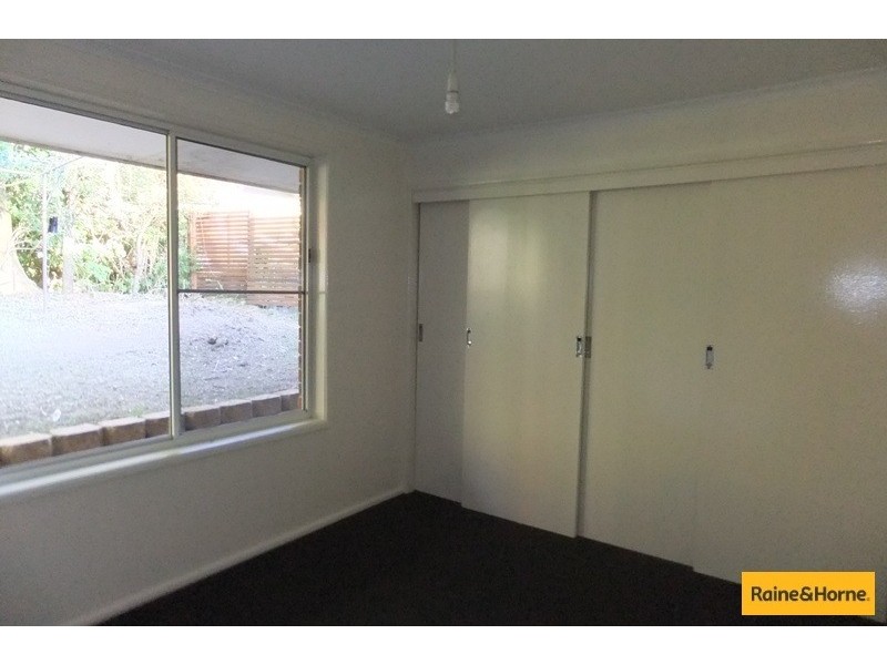 4 Lakeside Drive, Sapphire Beach NSW 2450