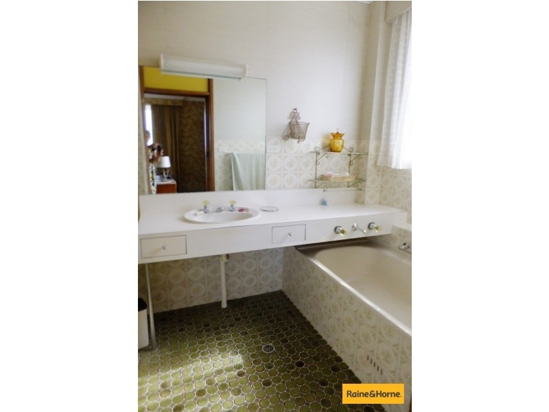 17 Clarence Crescent, Coffs Harbour NSW 2450