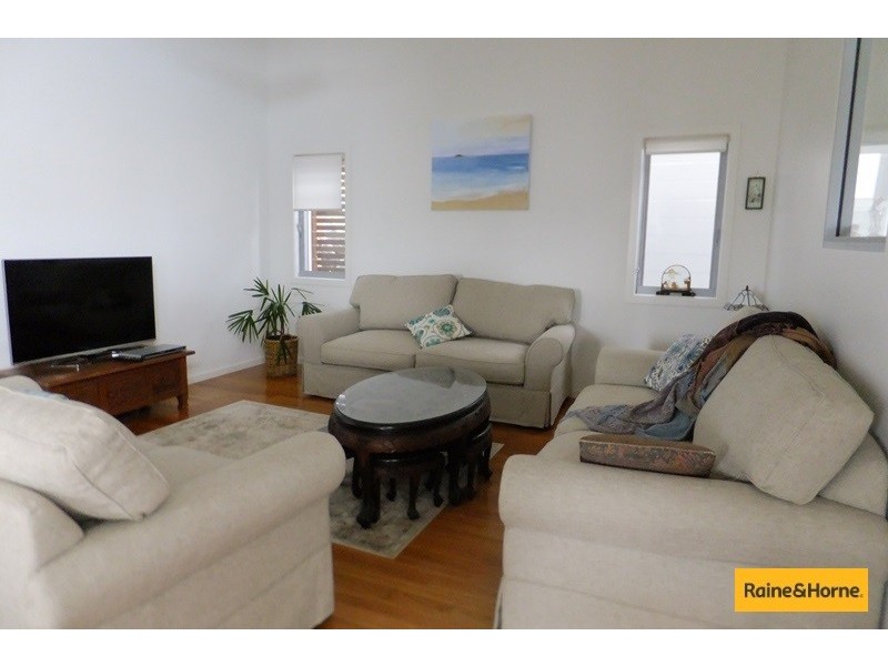 42 North Sapphire Road, Sapphire Beach NSW 2450