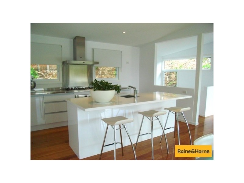 6a Emerald Avenue, Sapphire Beach NSW 2450