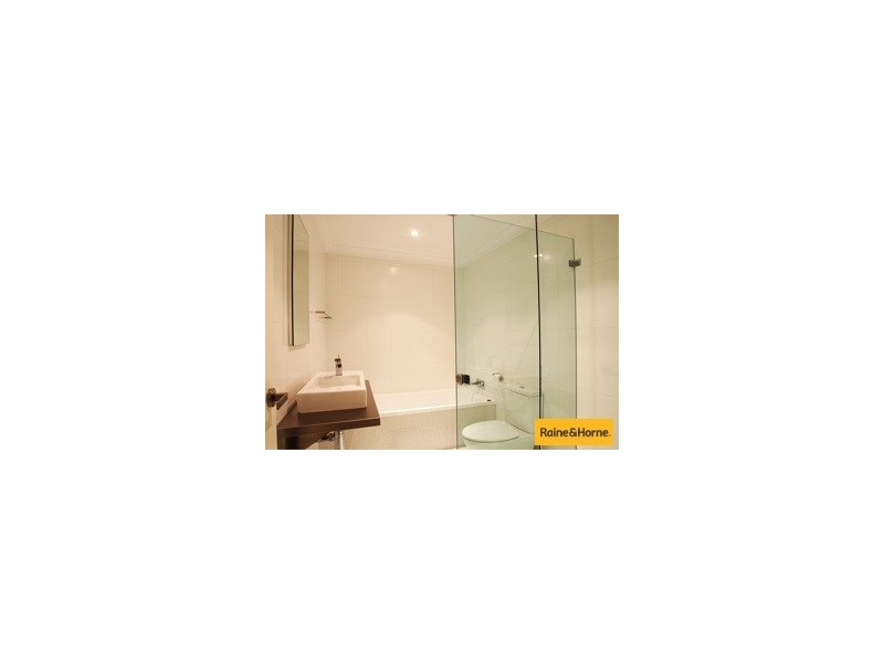 6a Emerald Avenue, Sapphire Beach NSW 2450
