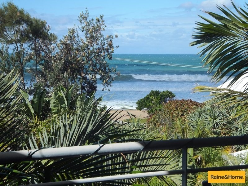 6a Emerald Avenue, Sapphire Beach NSW 2450