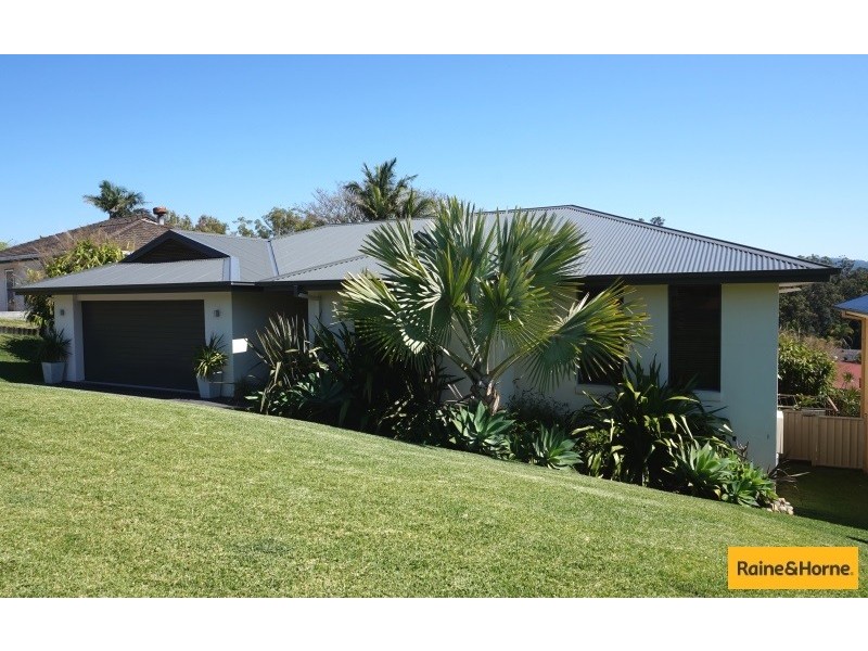 16 Sunrise Drive, Boambee East NSW 2452