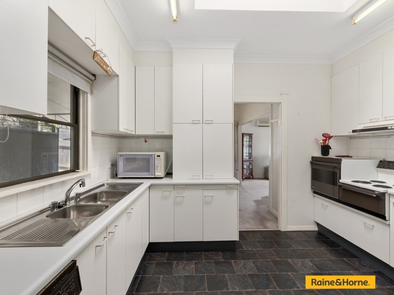 24 Combine Street, Coffs Harbour NSW 2450