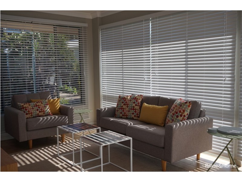 9 Emerald Avenue, Sapphire Beach NSW 2450