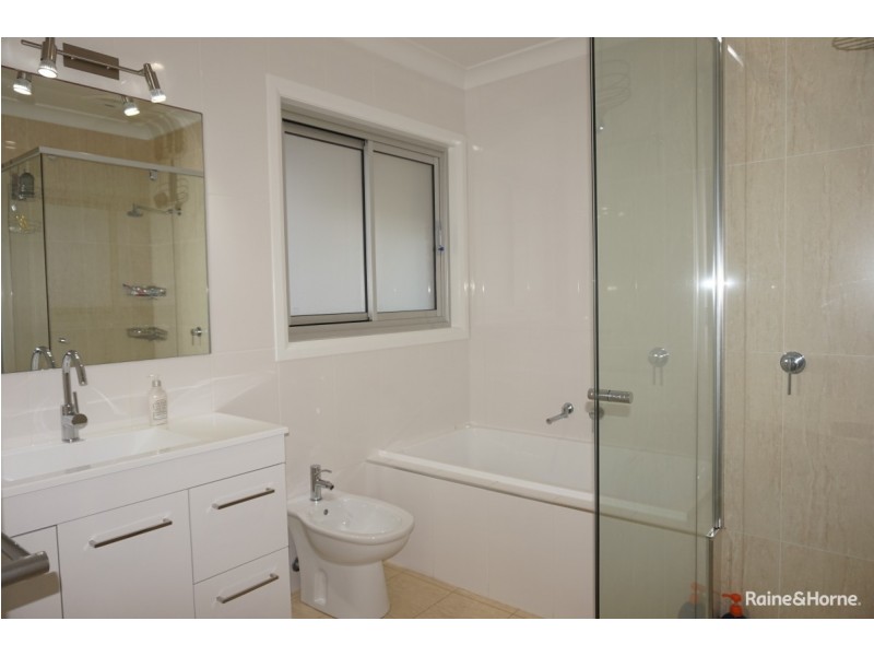 9 Emerald Avenue, Sapphire Beach NSW 2450