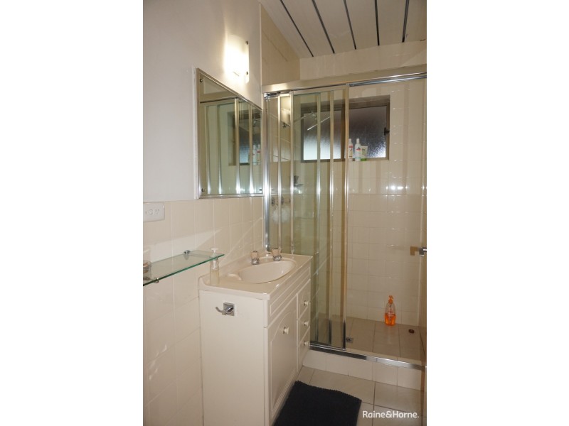 9 Emerald Avenue, Sapphire Beach NSW 2450