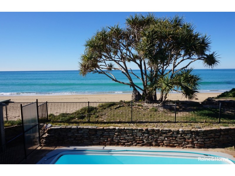 9 Emerald Avenue, Sapphire Beach NSW 2450