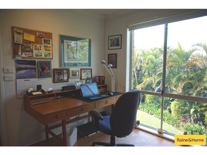 4 Canomie Street, Sapphire Beach NSW 2450