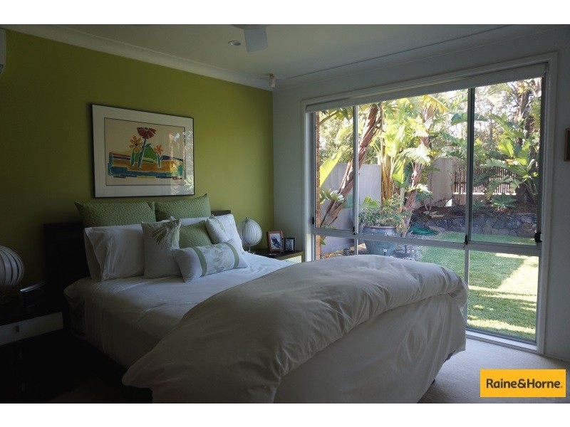 4 Canomie Street, Sapphire Beach NSW 2450