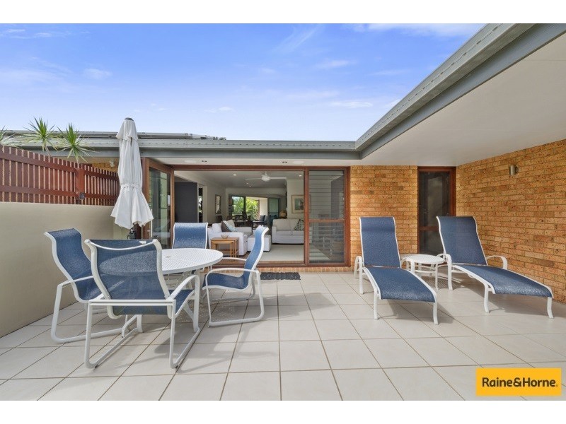 4 Canomie Street, Sapphire Beach NSW 2450
