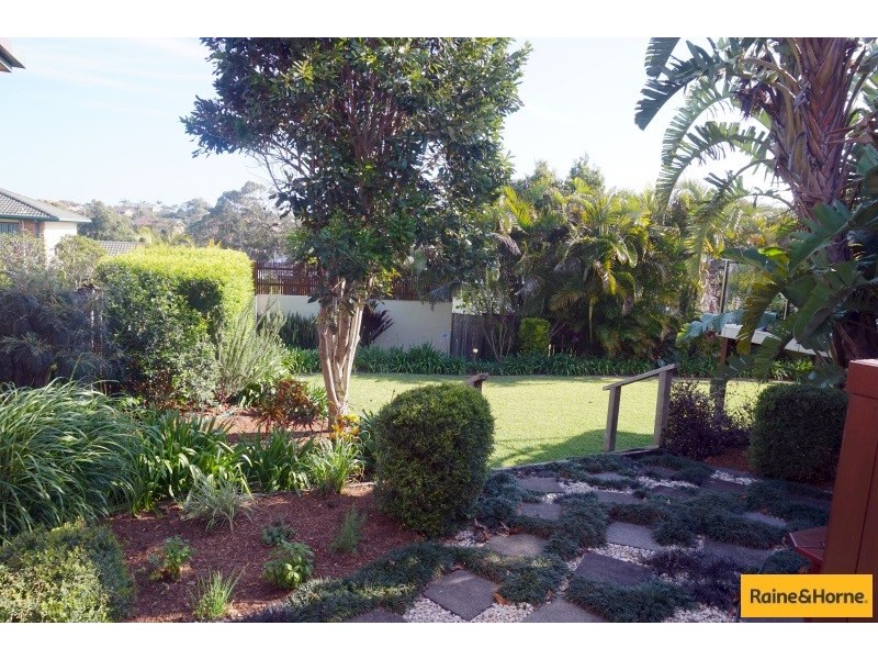 4 Canomie Street, Sapphire Beach NSW 2450