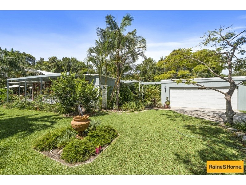 19 Island Road, Sapphire Beach NSW 2450