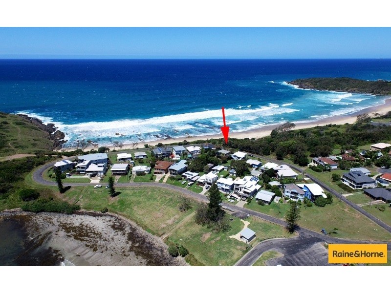 9 Third Avenue, Arrawarra Headland NSW 2456
