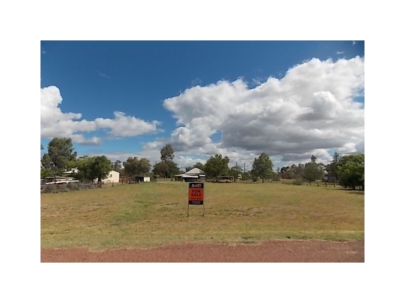 40 WALTER STREET, Blackall QLD 4472