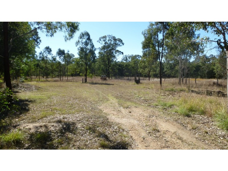 32 Parkers Road, Ellesmere QLD 4610