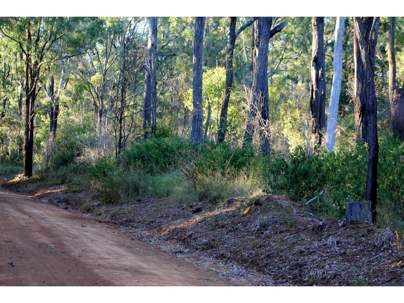 32 Parkers Road, Ellesmere QLD 4610