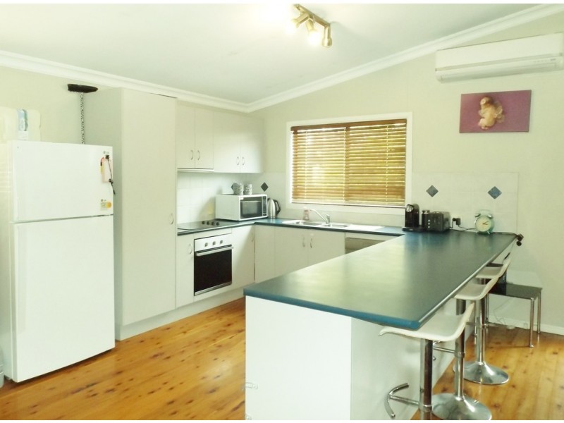 111 Quintin Street, Roma QLD 4455