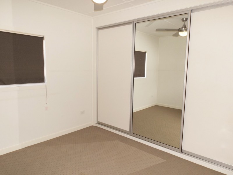 1 Saunders Street, Roma QLD 4455