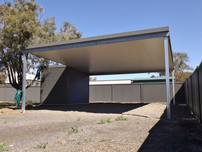 1 Saunders Street, Roma QLD 4455