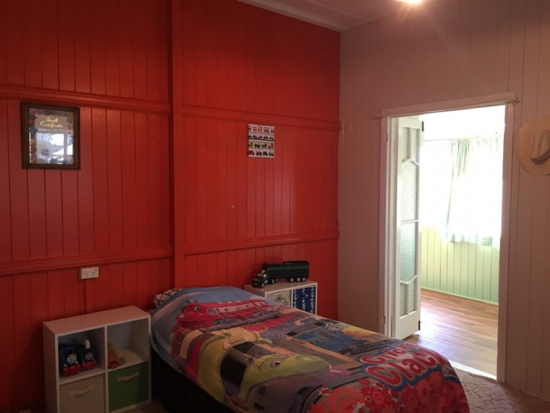 38 Wicks Street, Cunnamulla QLD 4490