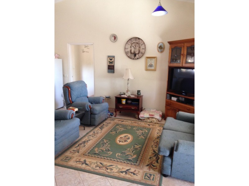 4 Boobialla Street, Yowah QLD 4490