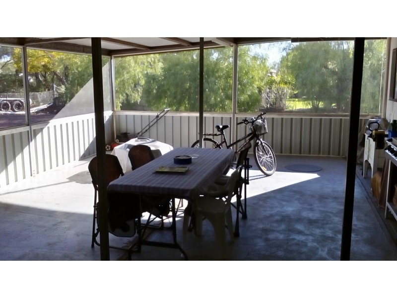 4 Boobialla Street, Yowah QLD 4490