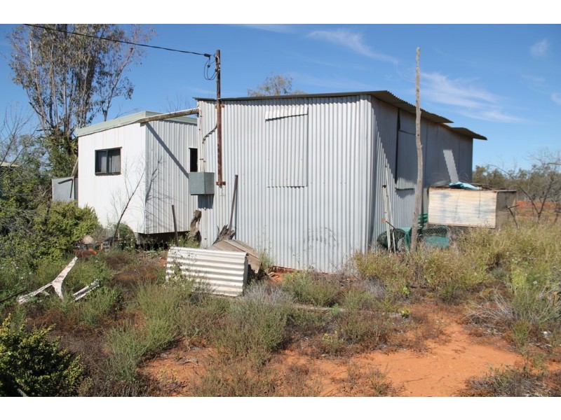 127 Sams Street, Thargomindah QLD 4492