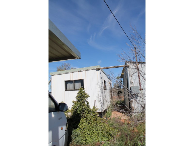 127 Sams Street, Thargomindah QLD 4492