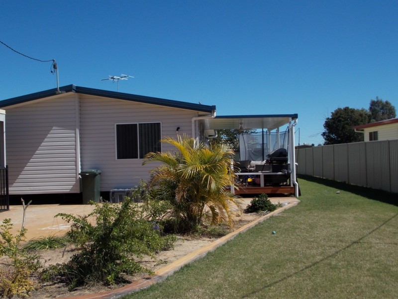 12 ACACIA ST, Blackall QLD 4472